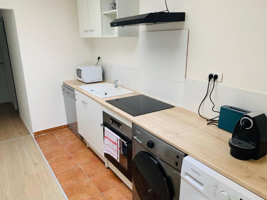 Appartement T3, Au Coeur De Montpellier, Wifi Et Climatisation ภายนอก รูปภาพ